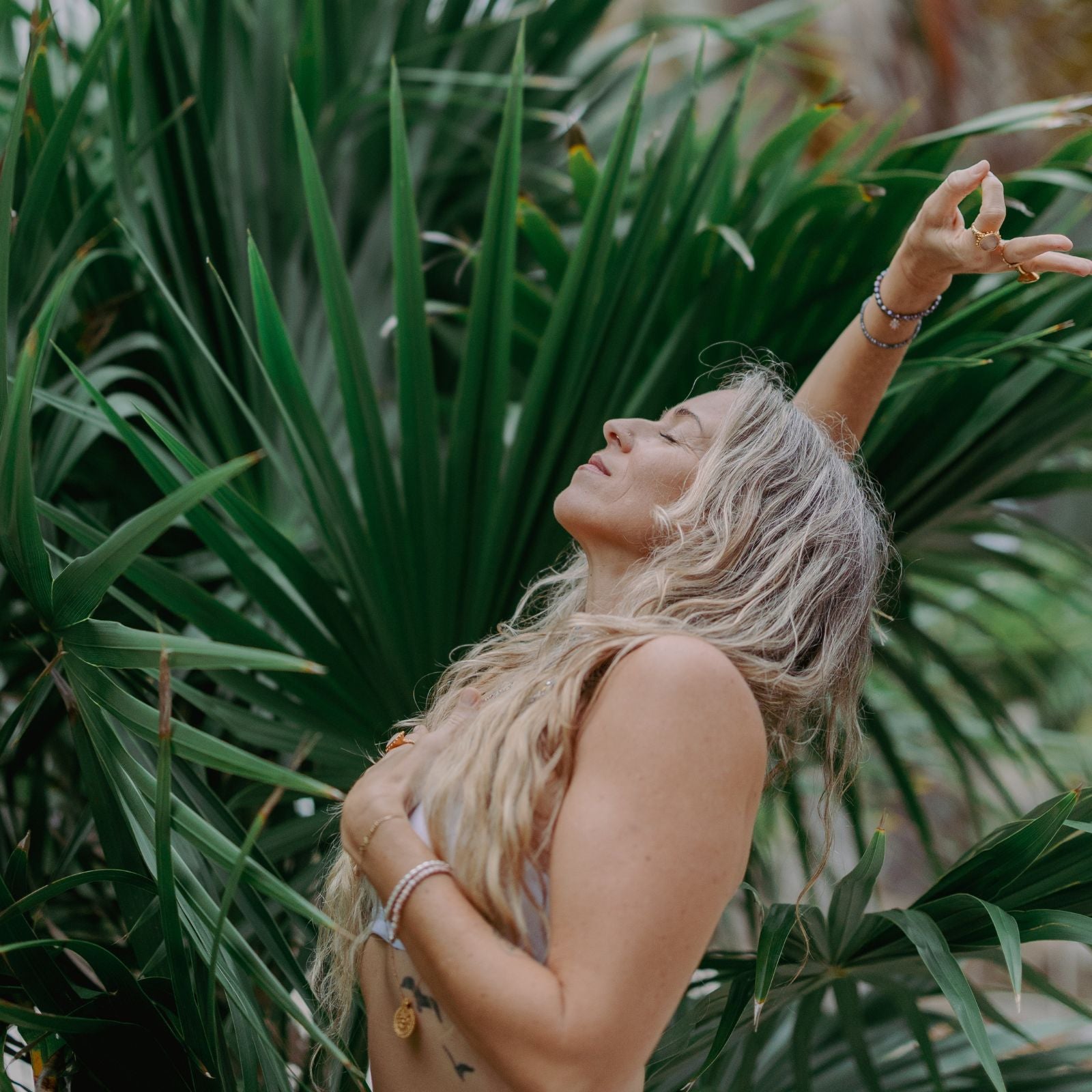 Full Circle Yoga School Transformational Breathwork & Meditation | Zoom Thursdays 12-12:45pm EST Donation Based